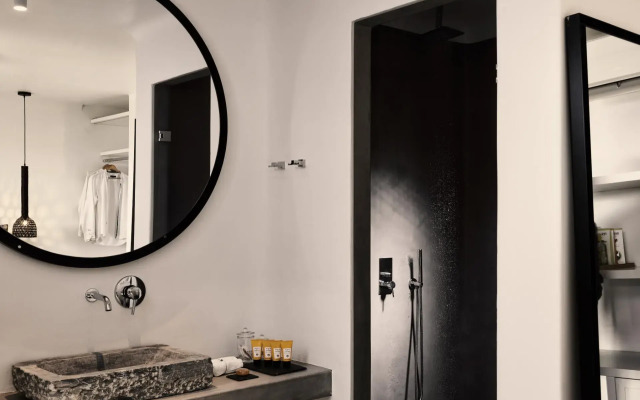 Boheme Mykonos Town - Small Luxury Hotels of the World
