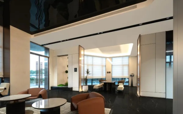 Wuxi National Software Park Zhenze Road Atour Hotel