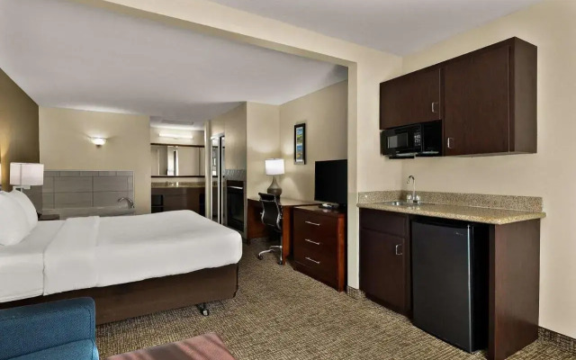 Comfort Inn & Suites Sequoia/Kings Canyon