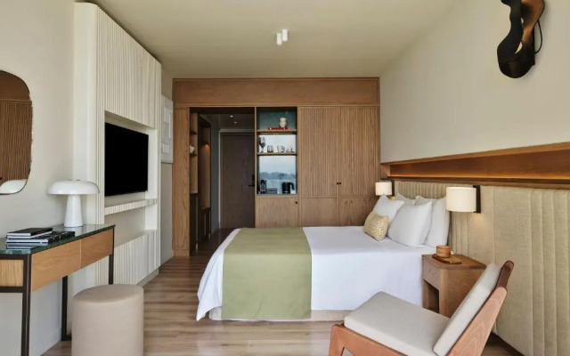 Kontokali Bay Resort & Spa