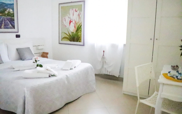 Villa Aurora B&B