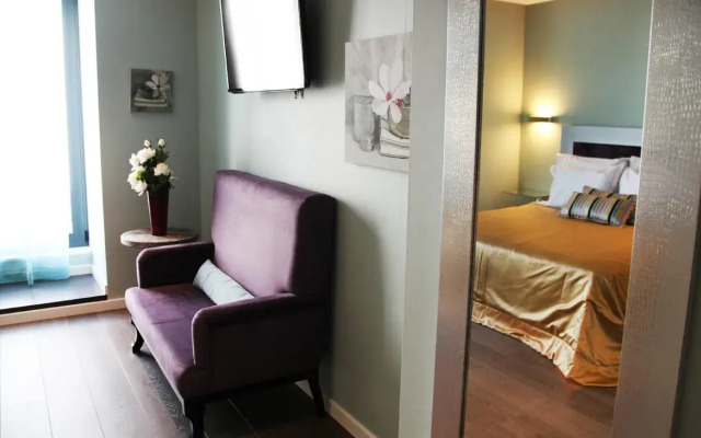 Motel Seven