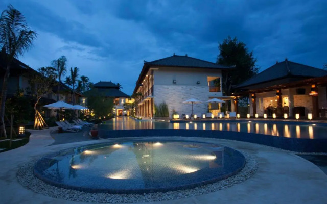 Grand Whiz Hotel Nusa Dua