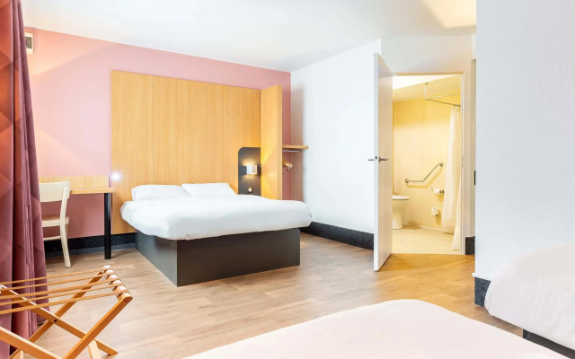 B&B HOTEL Nantes Aéroport