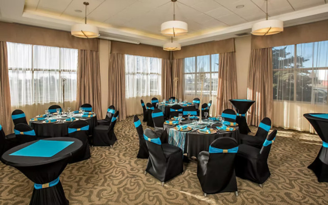 Holiday Inn Lethbridge by IHG