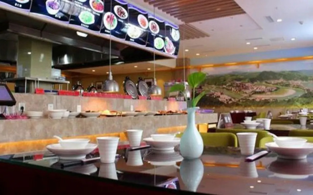 Atour Hotel (Ankang Hi-Tech Industrial Development Zone Ruizhi)