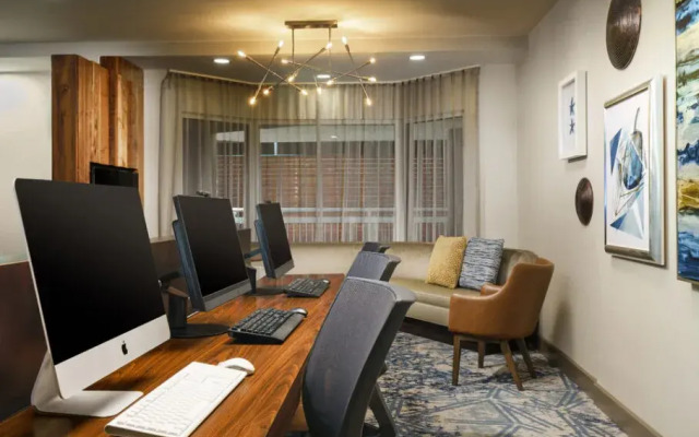 Courtyard by Marriott Orlando Downtown