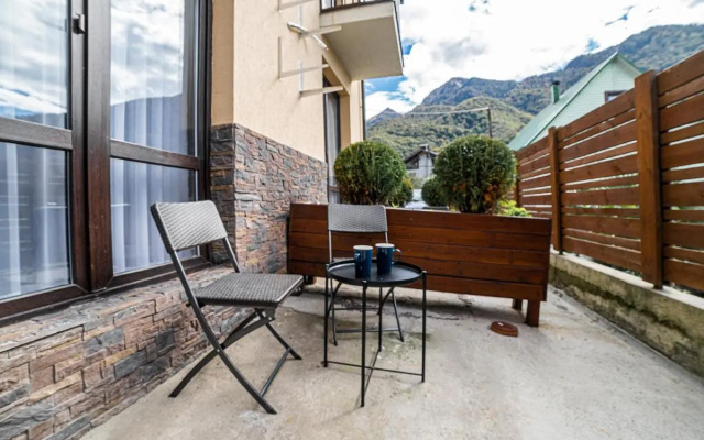 On Voznesenskaya 3A Street Apartment