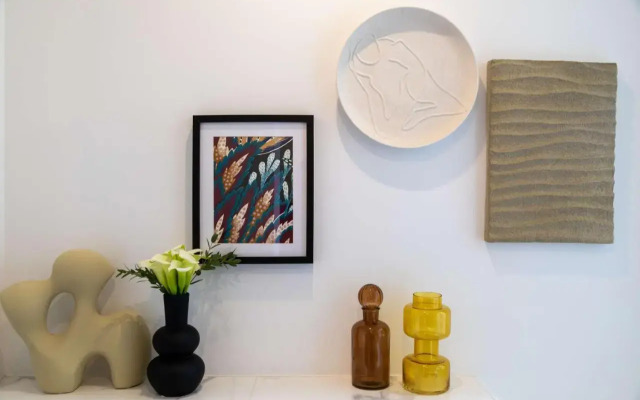 Hotel Camille Paris Gare de Lyon, Tapestry Collection by Hilton
