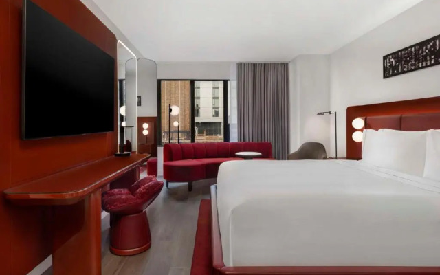 Revery Toronto Downtown, Curio Collection by Hilton