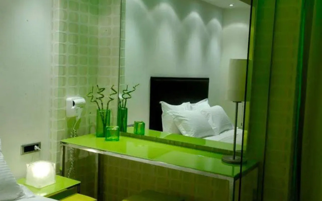 Mary Plaza Hotel