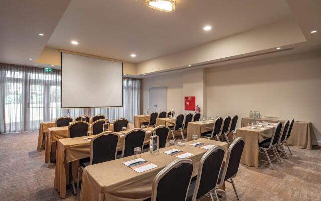 Celay Hotel