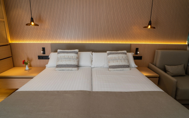 PortBlue Club Pollentia Resort