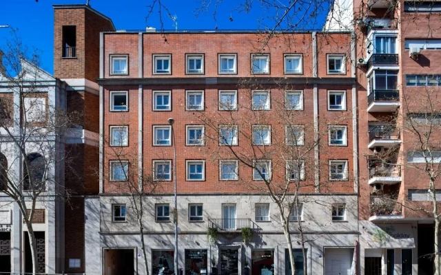 DormirDcine Madrid Hotel