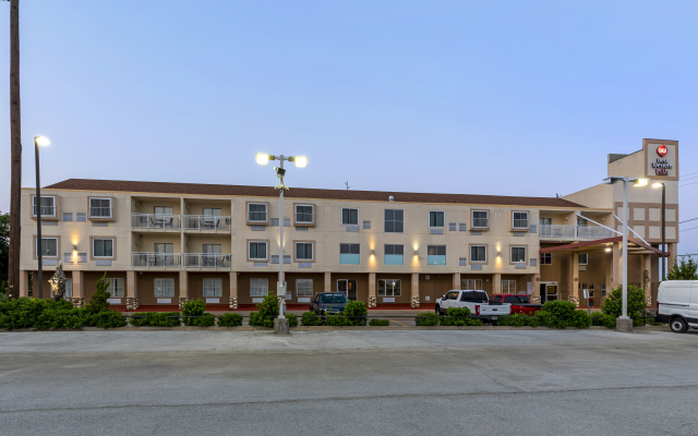 Best Western Plus Rockwall Inn & Suites