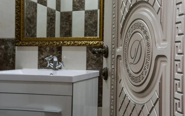 De Art 13 na Profsoyuznoi