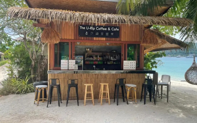 Phi Phi Cliff Beach Resort