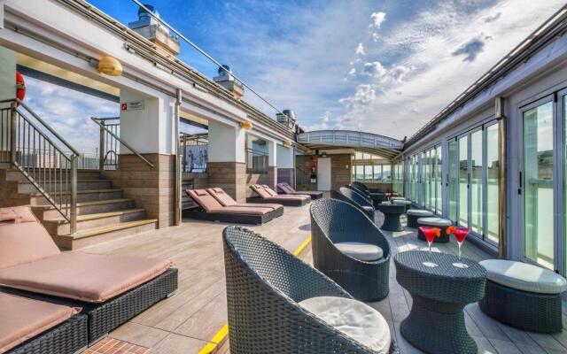 Hotel Num