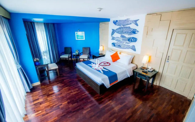 Sea Breeze Jomtien Resort (SHA Extra Plus)