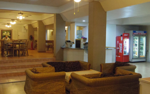 Charming Inn Hotel