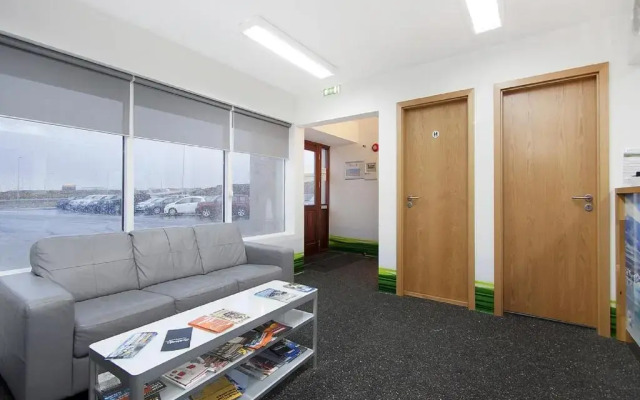Kef Guesthouse by Keflavík airport