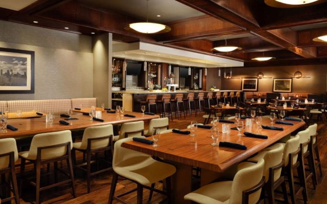 Minneapolis Marriott Northwest Hotel & Conference Center