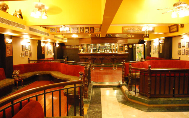 Hotel Diplomat Residency