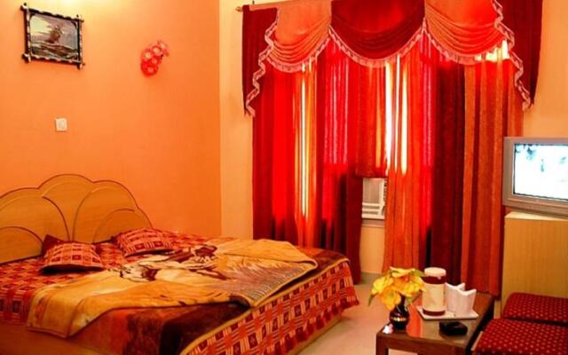 Hotel Kerni Palace