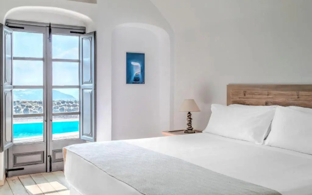 Vedema, a Luxury Collection Resort, Santorini