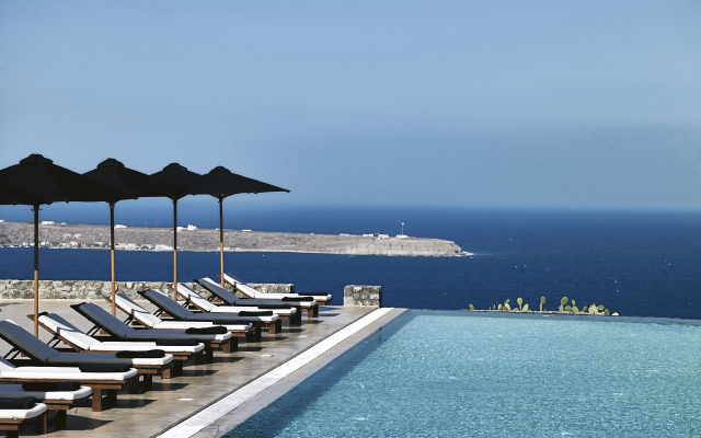 Santo Pure Oia Suites and Villas