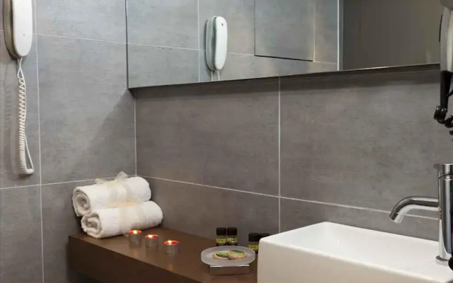 Oktober Downtown Boutique Hotel