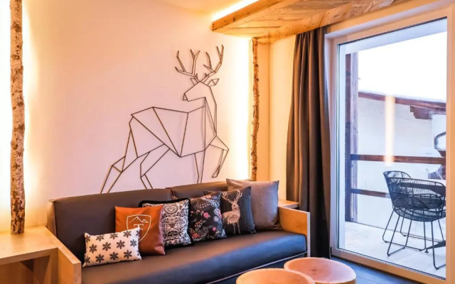 24 by AvenidA - Mountain Hotel