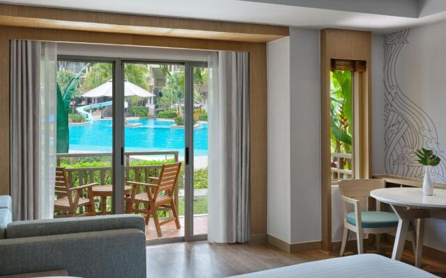 Phuket Marriott Resort & Spa, Merlin Beach