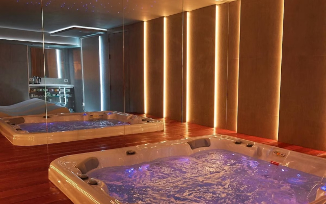 La Blanca Resort & Spa