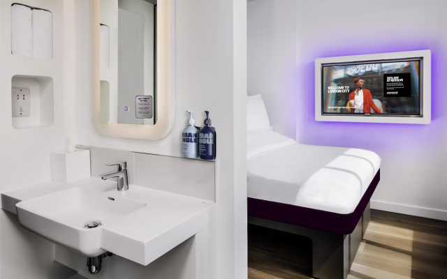 Yotel London City