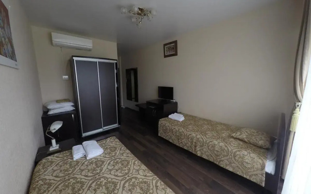 Doma Moskvyi V Suhume Hotel