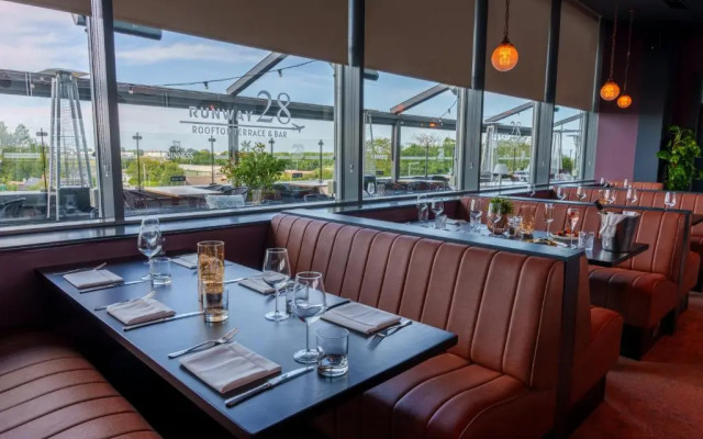 Carlton Hotel Dublin Airport Hotel