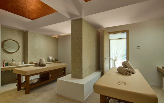 Cala San Miguel Hotel Ibiza, Curio Collection by Hilton