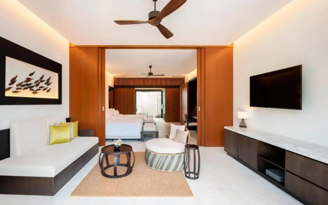 The Westin Maldives Miriandhoo Resort
