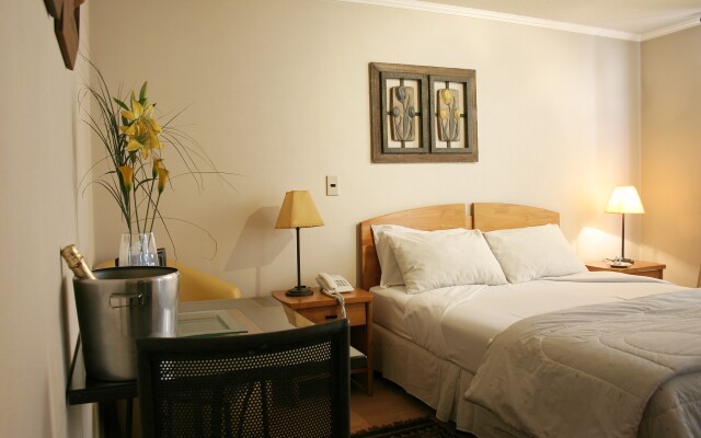 Bellas Artes Suites & Apartments