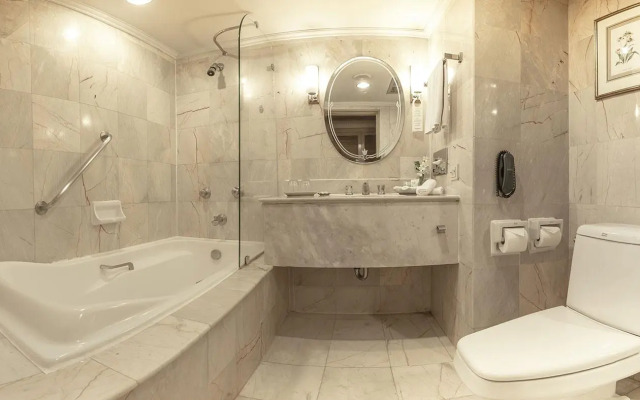 Arnoma Grand