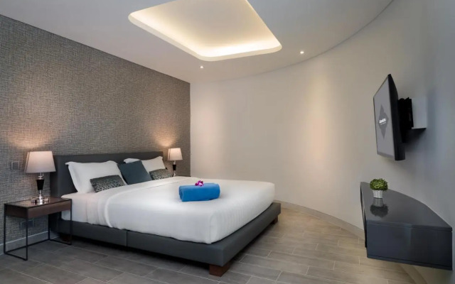 Twin Sands Resort and Spa A204