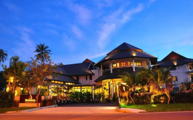 Navatara Phuket Resort