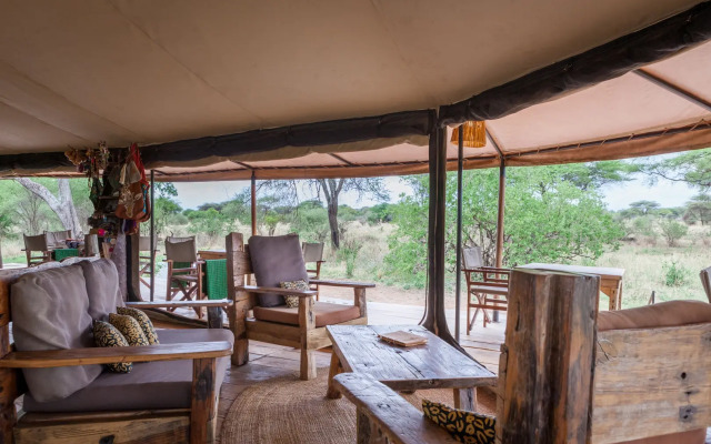 Baobab Tented Camp