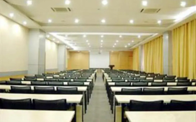 Xiamen Newera Garden Hotel