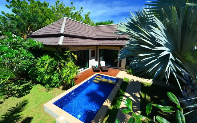 Naiharn Garden Villa