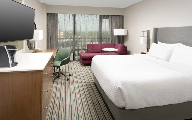 Crowne Plaza San Antonio Airport, an IHG Hotel