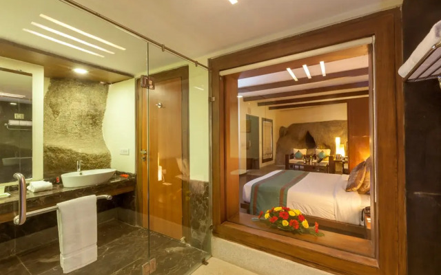 Hotel Hilltone