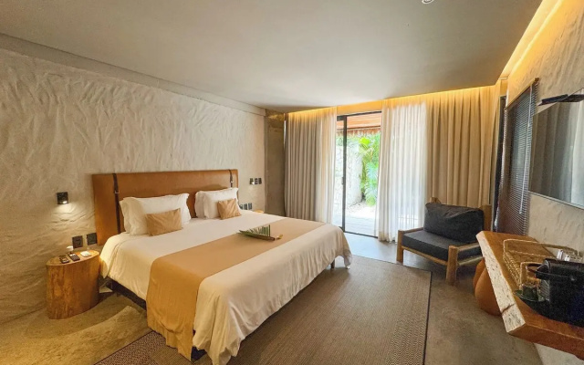 Makena Hotel