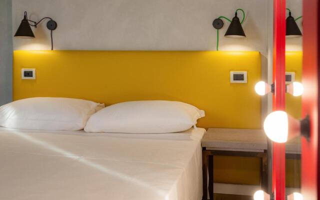 Wave Hotel